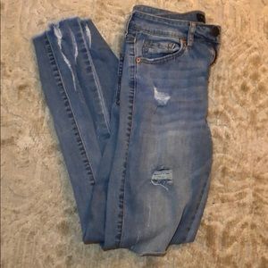 Aeropostale high waisted ripped ankle jeans